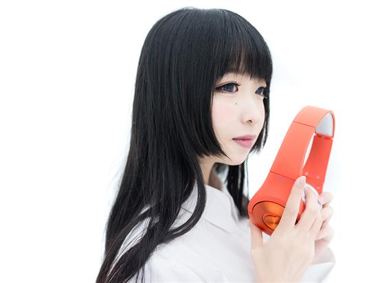 日系大廠 Pioneer 旗艦級音樂耳機 Superior Club Sound 卓越派對音質系列 2014 正式登臺，分別具備不同個性的四款旗艦款耳機打造私人專屬聽覺饗宴，街頭潮流的 SE-MX7 頭戴式耳機，詮釋卓越派對音質。