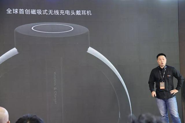 新品丨首款磁吸無線充電降噪耳機，惠威五款重磅新品發佈